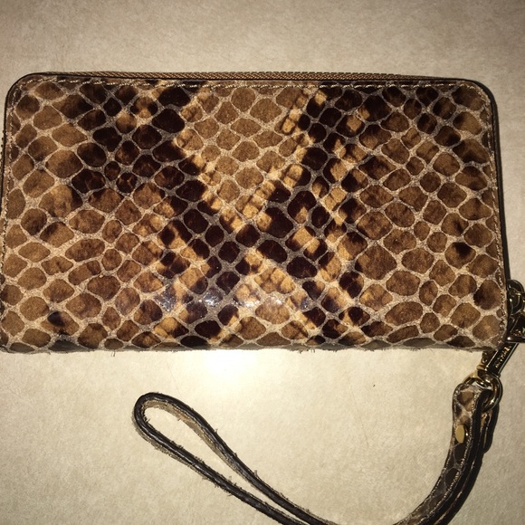 Michael Kors Snake Skin Print Wristlet - Picture 3 of 4